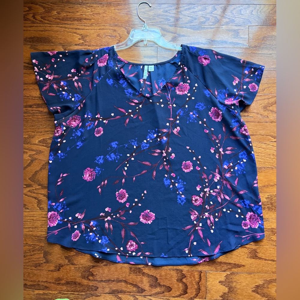 Elle Navy Floral V-Neck Blouse Size XXL